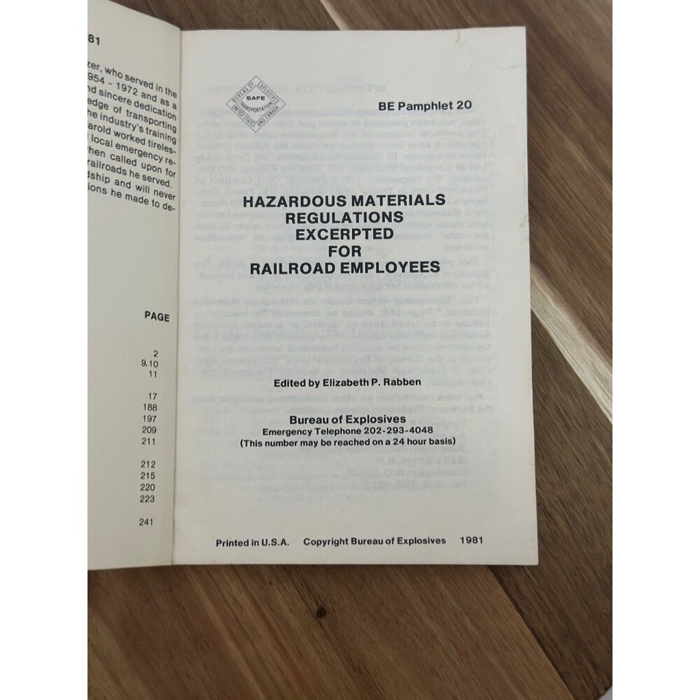 Hazardous Materials Regulations Excerpted For Railroad Employees BE Pamphlet 20 - Picture 2 of 16
